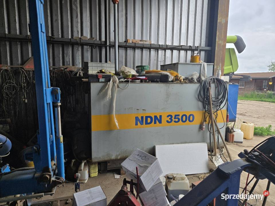 Stacja tankowania 3500litrow