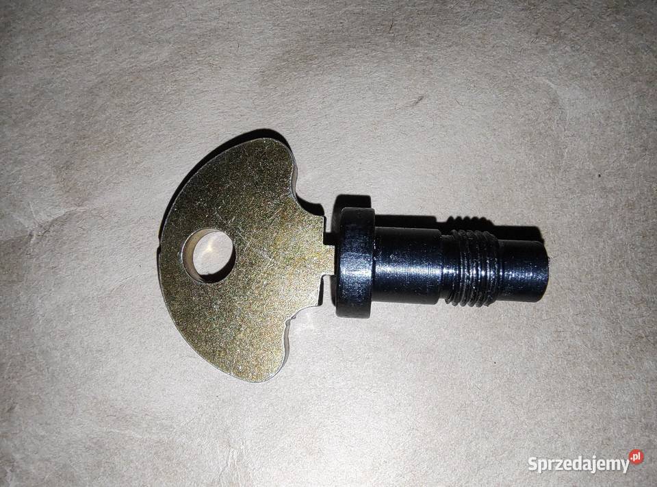 Kluczyk śrubka schowka baku zbiornika paliwa wielkopolskie