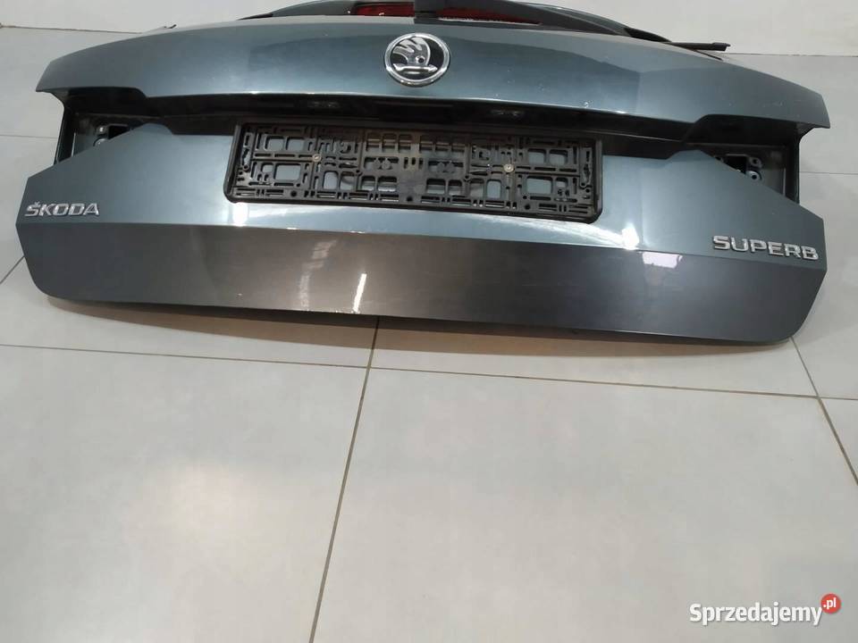 KLAPA TYŁ KOMBI Skoda Superb III 2015