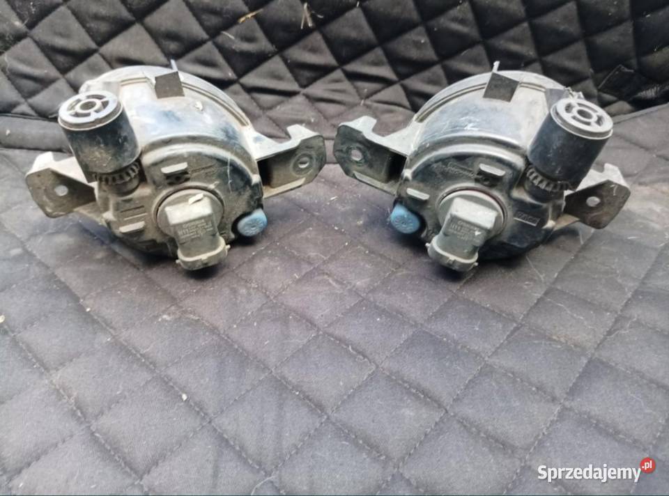 BMW serii 1 E81 E82 E87 E88 halogen halogeny Nysa sprzedam