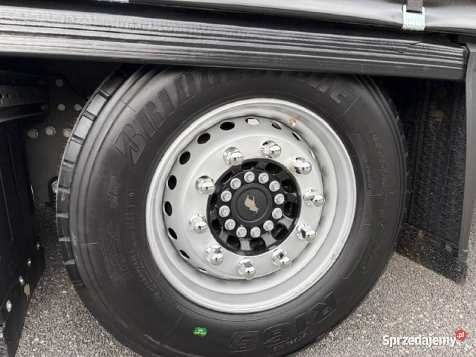 firana Schmitz Cargobull Varios Oś podnoszona Rok produkcji 2022