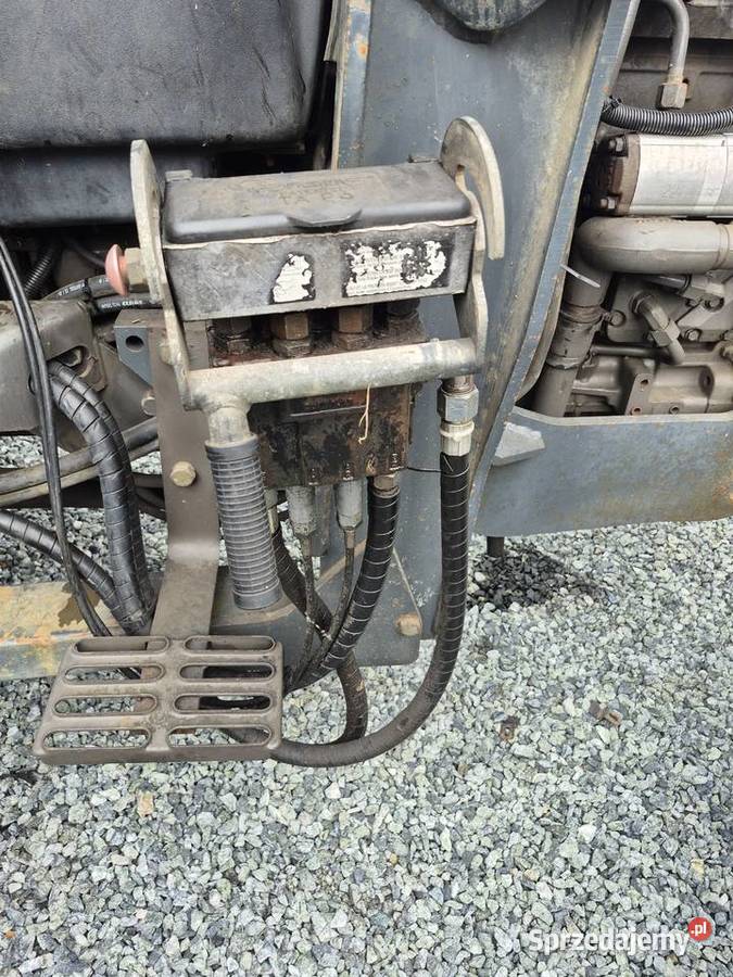 Rozdzielacz hydrauliczny do tura faucheuxa stoll wielkopolskie Turek