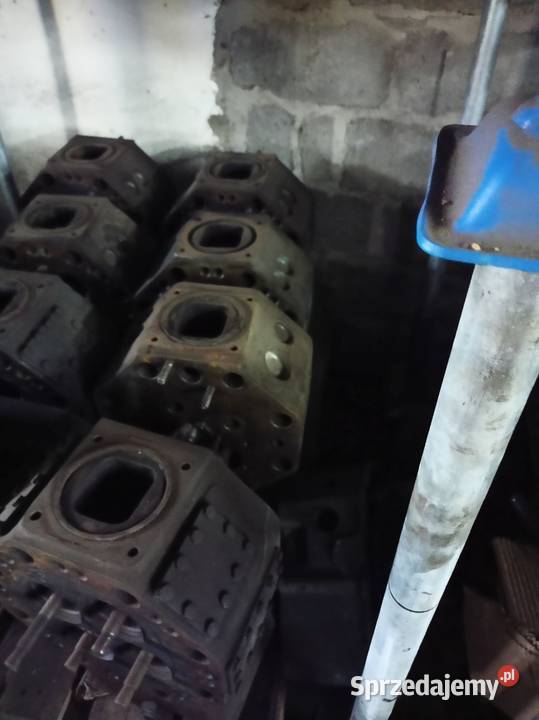 Sprzedam głowice do lokSM 42 silnik a8C22 sprzedam