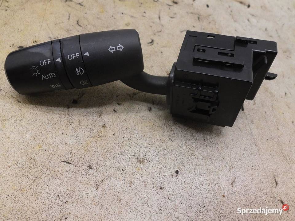 WŁĄCZNIK ŚWIATEŁ AUTO MAZDA 3 BM 13