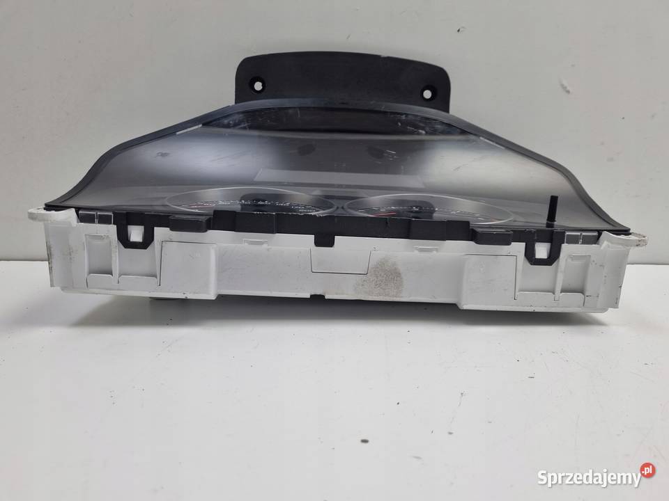 Volvo S60 II V60 I 20 D diesel LICZNIK ZEGARY Wyposażenie wnętrza sprzedam