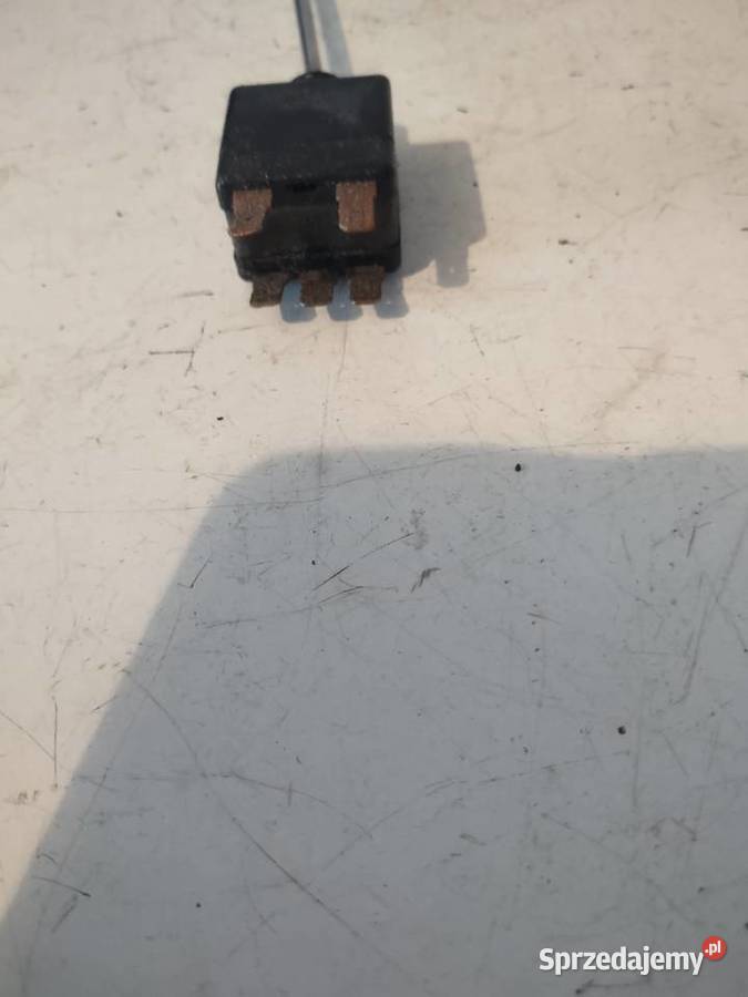 SYRENA ITP PRZEŁĄCZNIK ŚWIATEŁ 3 POZIOMOWY osobowe Pozostałe