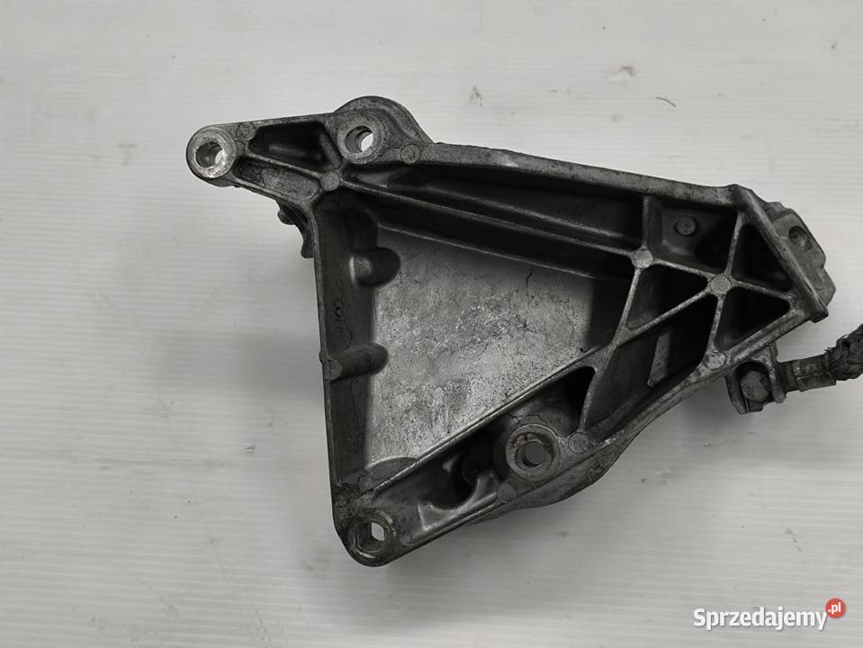 ŁAPA SILNIKA LEWA BMW E90 E91 20D 150 6760309