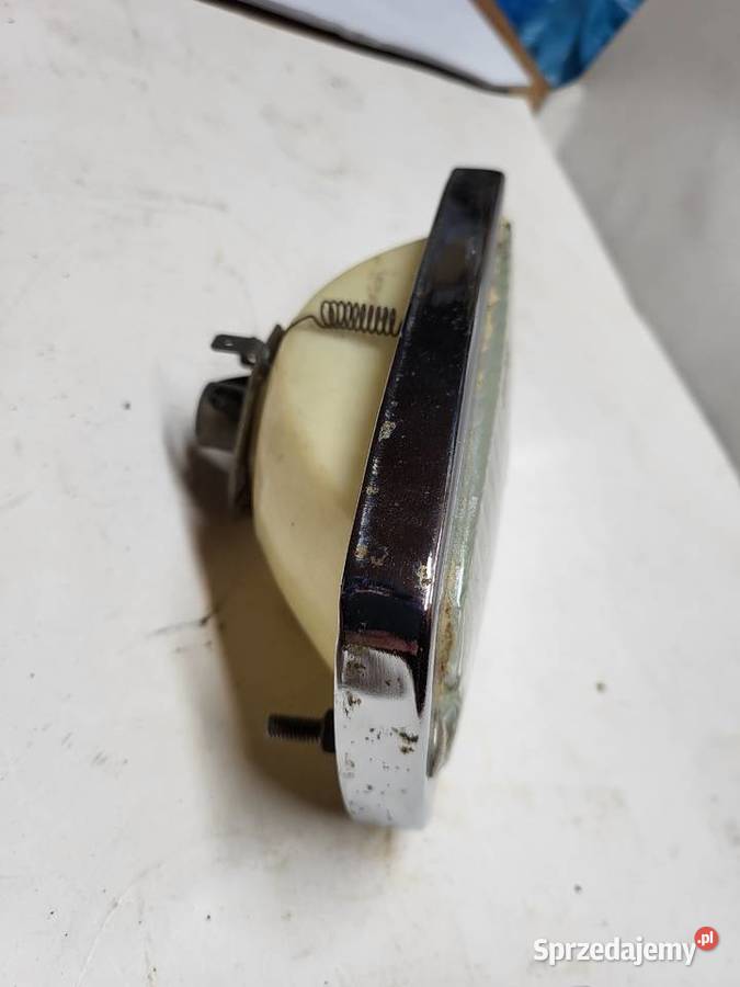 Fiat 125 Warszawa 223 224 fabrycznie nowa lampka Chodzież