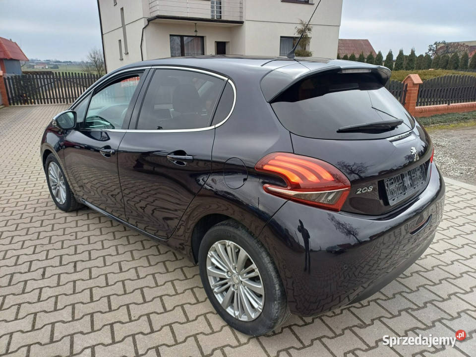 Peugeot 208 16 BlueHDi 100 Klimatronic Kamera Rok produkcji 2017 Suchorzew