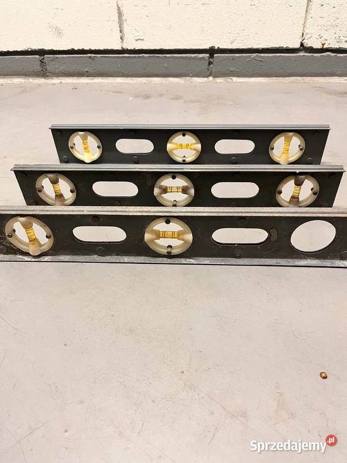 Poziomica metalowa Podhalanka PRL 40 60 Warszawa