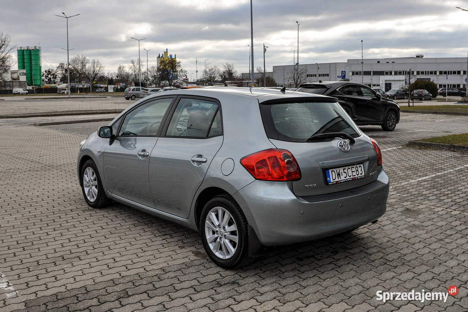 Toyota Auris 16 LPG 160 Wrocław