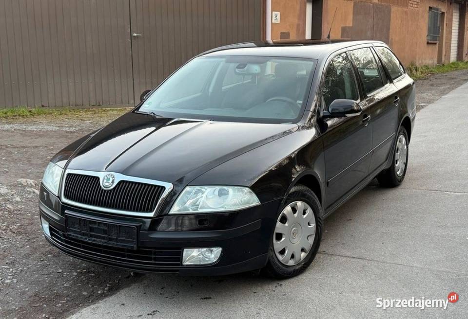 SKODA OCTAVIA 20TDI HAK XENON BEZWYPADKOWY BEZ Kombi Katowice