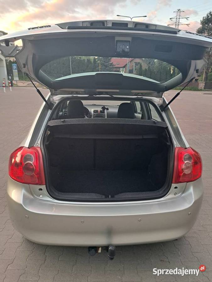 Toyota Auris 133 VVTI Kraków