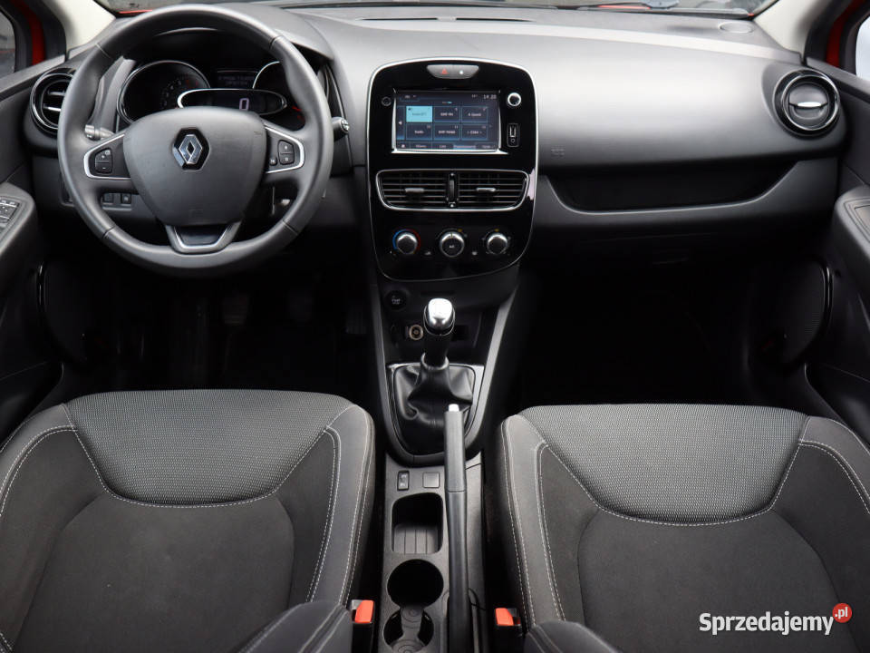 Renault Clio 09 TCe 66KM Bielany Wrocławskie