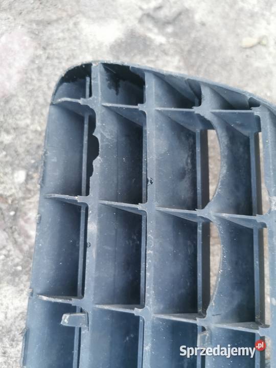 Grill atrapa chłodnicy audi TT 9805 8N0853653 Międzychód sprzedam
