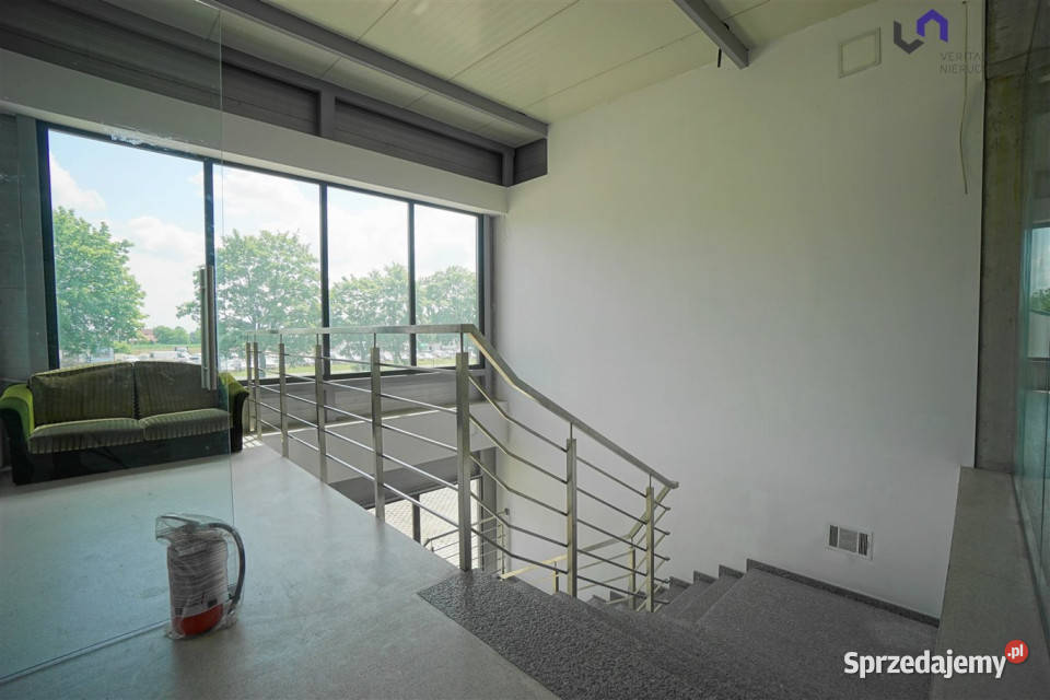 Lokal Tychy 200m2 magazyn