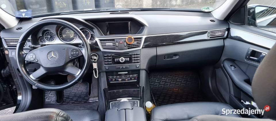 Mercedes Benz E300 W212 231KM