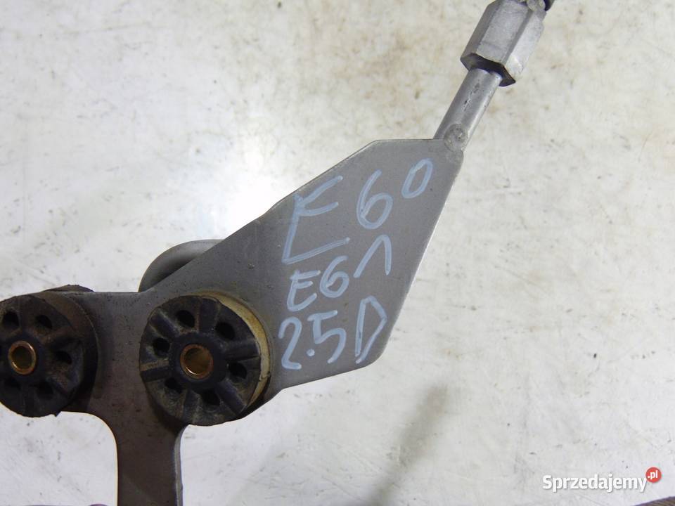 WĄŻ RURKA KLIMATYZACJI BMW E60 E61 25 D osobowe Przewody klimatyzacji