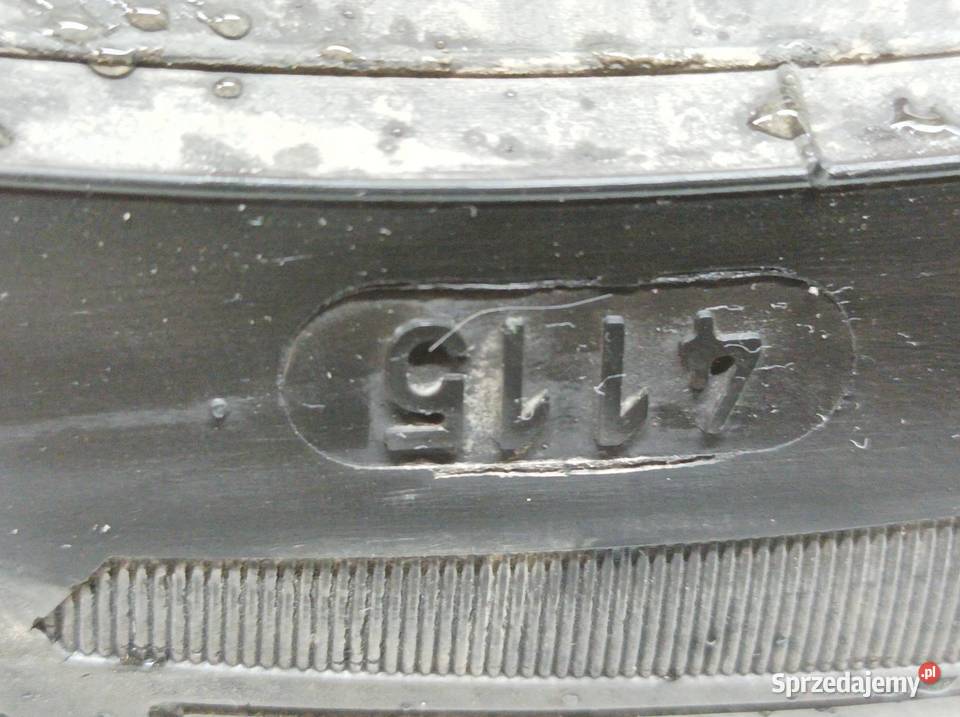 2x OPONA ZIMOWA GOODYEAR ULTRA GRIP 22550R17 Opony