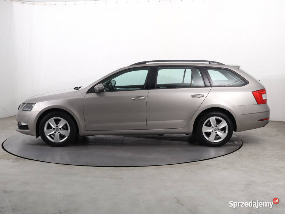 Skoda Octavia 15 TSI 135201km Škoda Katowice sprzedam