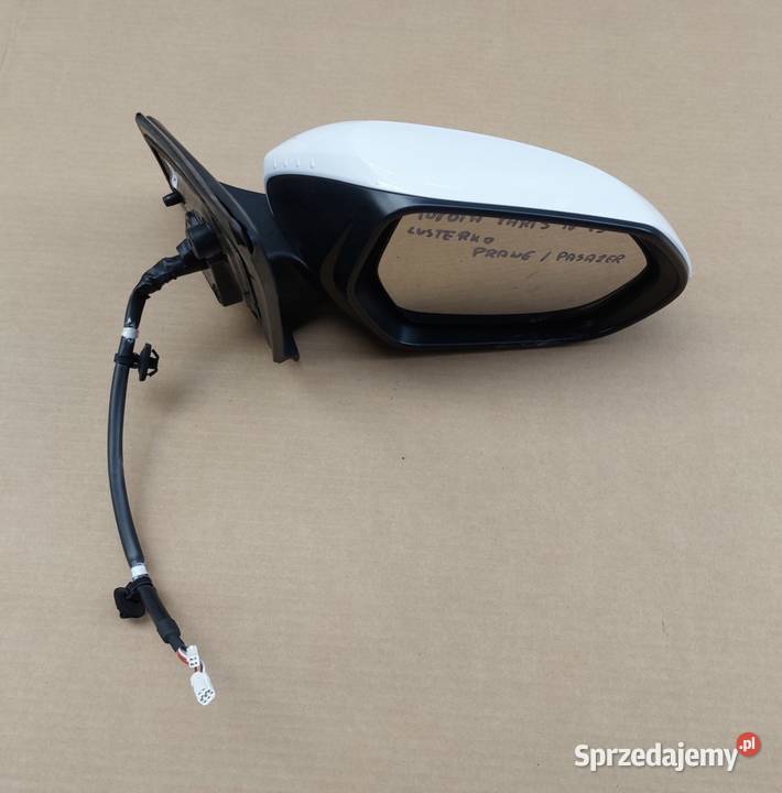 Toyota Yaris 23r LUSTERKO ZEWNETRZNE PRAWE PRZOD Oleśnica