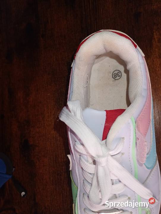 Buty lubelskie Opole Lubelskie