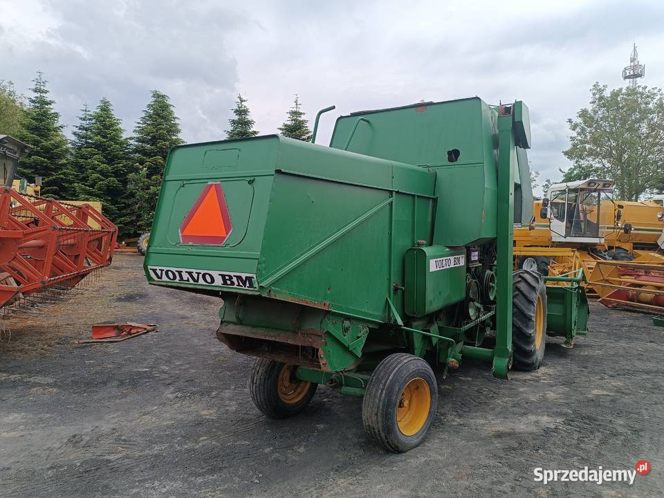 Kombajn zbożowy Volvo s830 Dragany