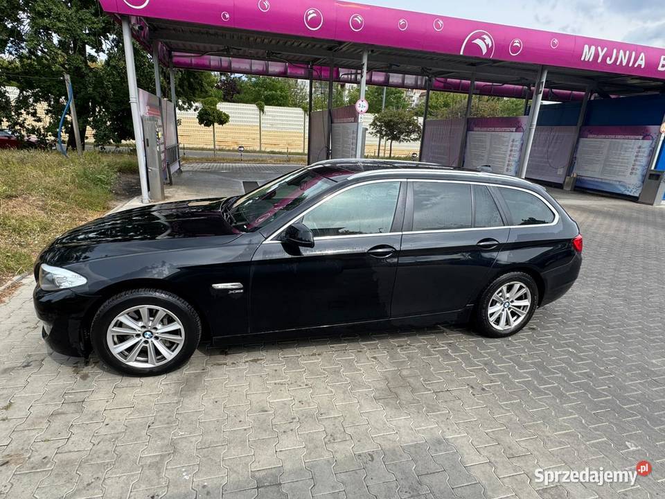 BMW Seria 5 528i xDrive 2012 Komfort moc i napęd Warszawa sprzedam
