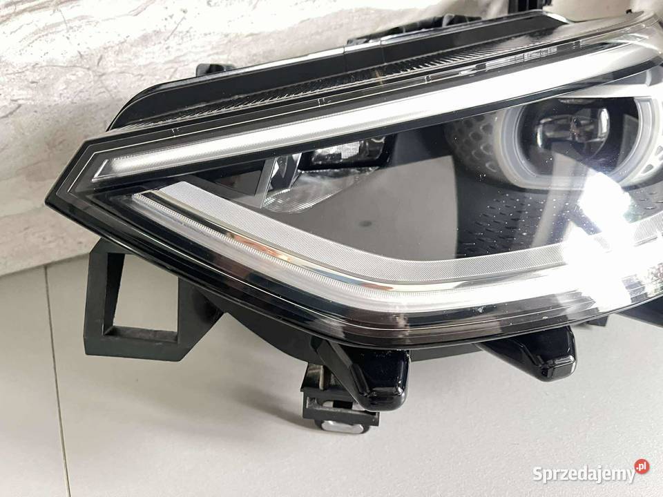 VW ID3 LEWA LAMPA FULL LED 10B941035D Ostroróg