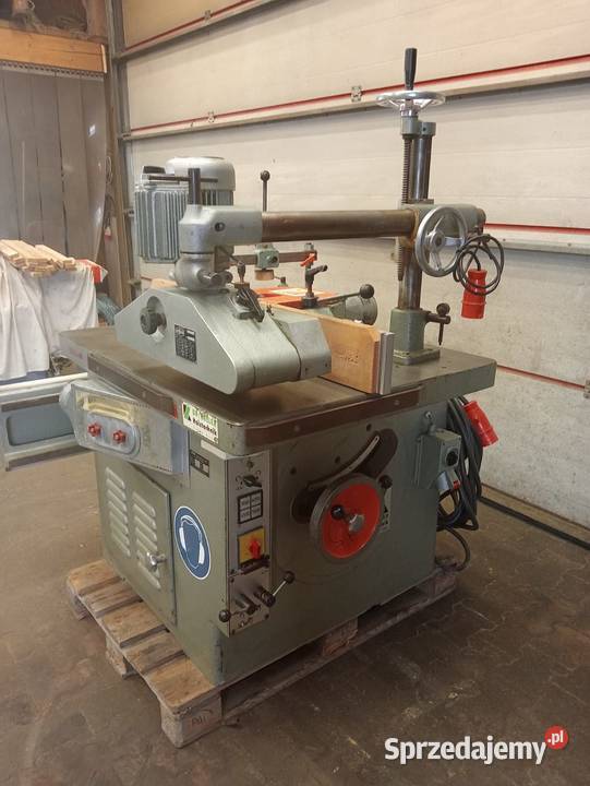 Frezarka dolnowrzecionowa OKOMA z posuwem Wejherowo