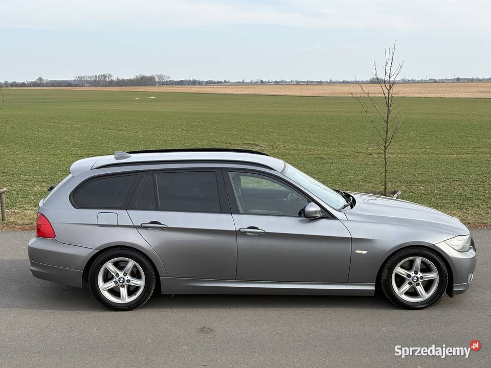 BMW Seria 3 E91 LCI biXenon PDC nawigacja CIC Stróżki