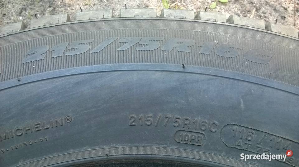 Michelin Agilis 21575R16C