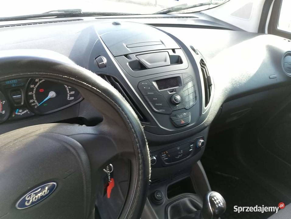 Sprzedam ford transit courier 2016r Opłacony 180000km Rzęczkowo