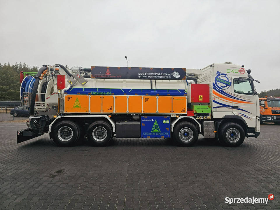 Volvo WUKO LARSEN FLEX LINE 414 ADR do zbierania