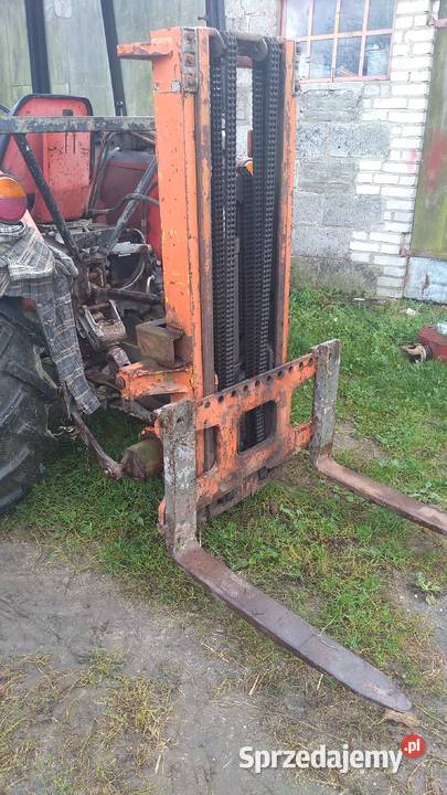 Sprzedam maszt do ciągnika widlak Staroźreby