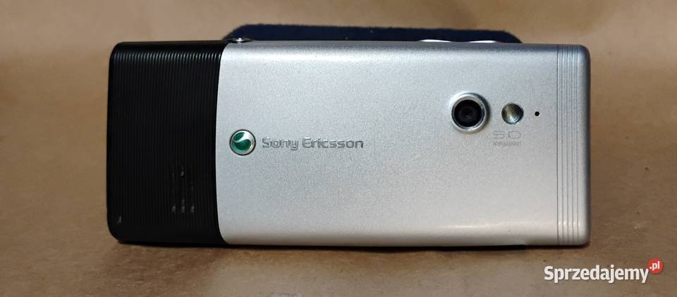 Sony Ericsson Elm J10 i2 ładowarka b stan bez