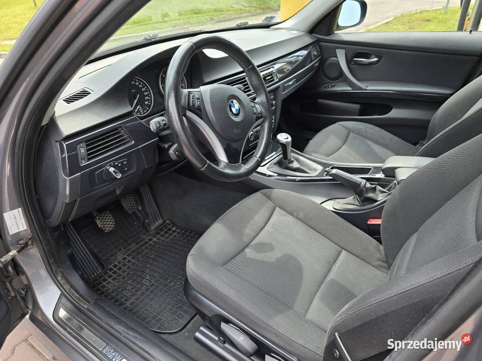 BMW E90 318D