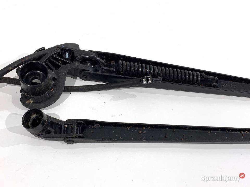 RAMIĘ WYCIERACZKI KOMPLET PRZÓD TOYOTA YARIS III