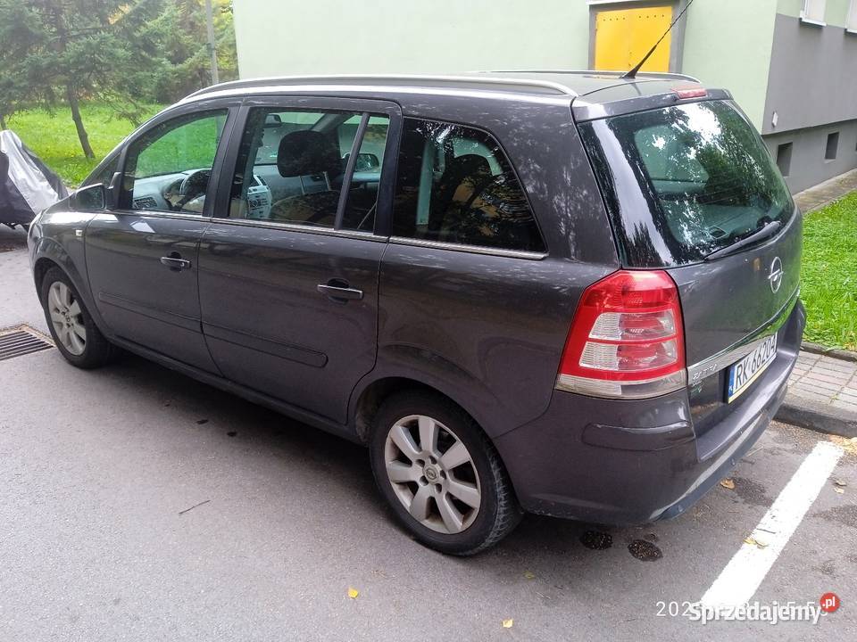 Opel Zafira B Rzeszów