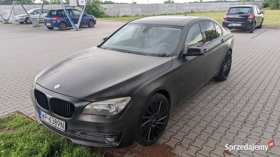 BMW 740 idealny bezwypadkowy mały przebieg Warszawa
