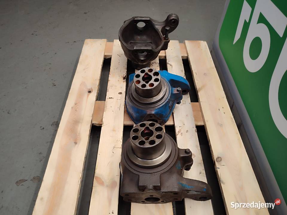 Zwrotnica Carraro Case Maxxum 18865 18864 wielkopolskie Wilkowo