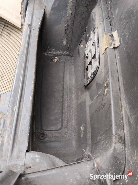 Mercedes W124 błotnik tylny lewy prawy sedan Błotniki Skarżysko-Kamienna