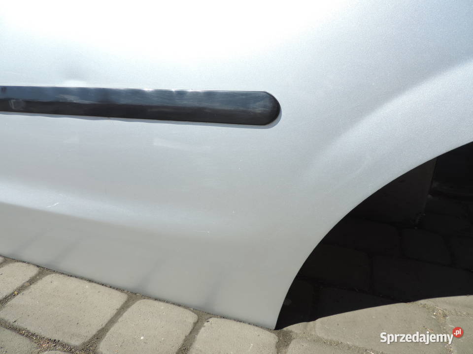 DRZWI LEWY TYŁ OPEL CORSA C 5D Z147 małopolskie Nowy Sącz