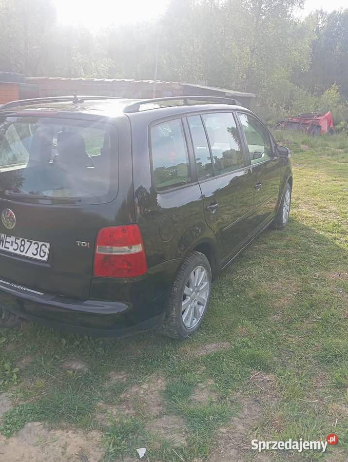 Touran Volkswagen 19 pomorskie Kramarzyny
