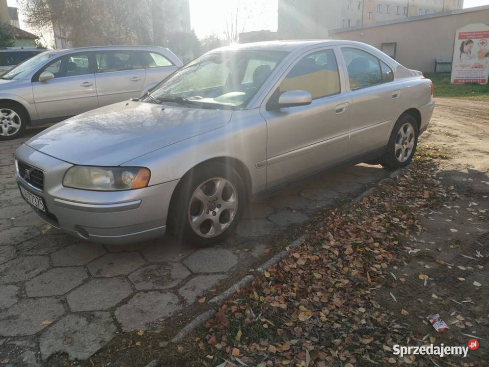 Volvo S60 benzyna LPG Rok produkcji 2004 sprzedam