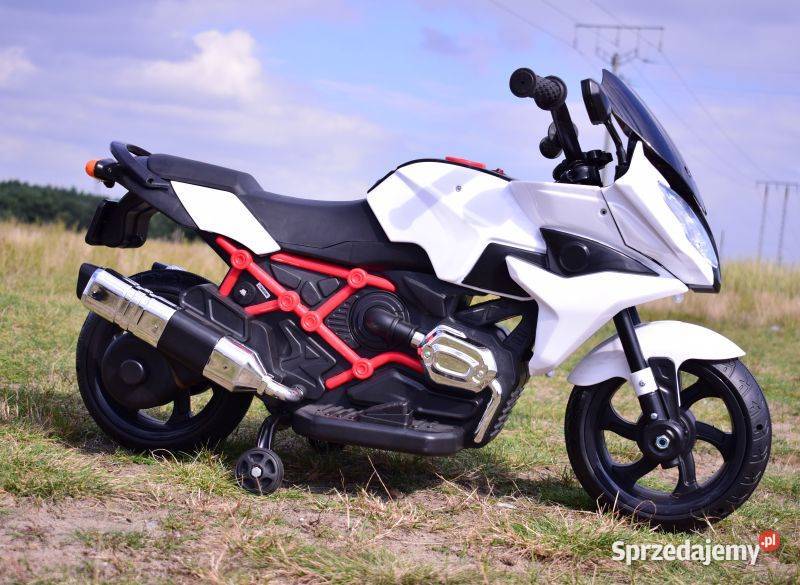 NAJNOWSZY DUŻY MOTOR ŚCIGACZ NOWOCZESNY Toruń sprzedam