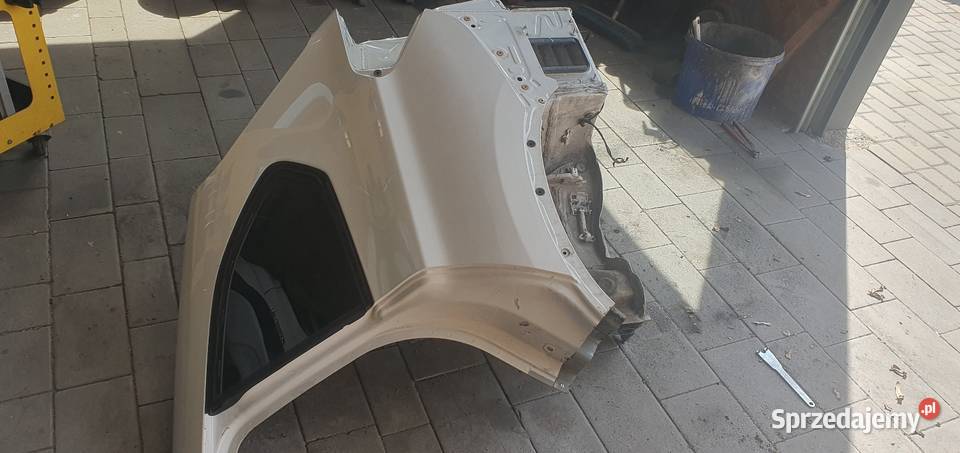 Błotnik tylny lewy BMW F48 X1 sprzedam