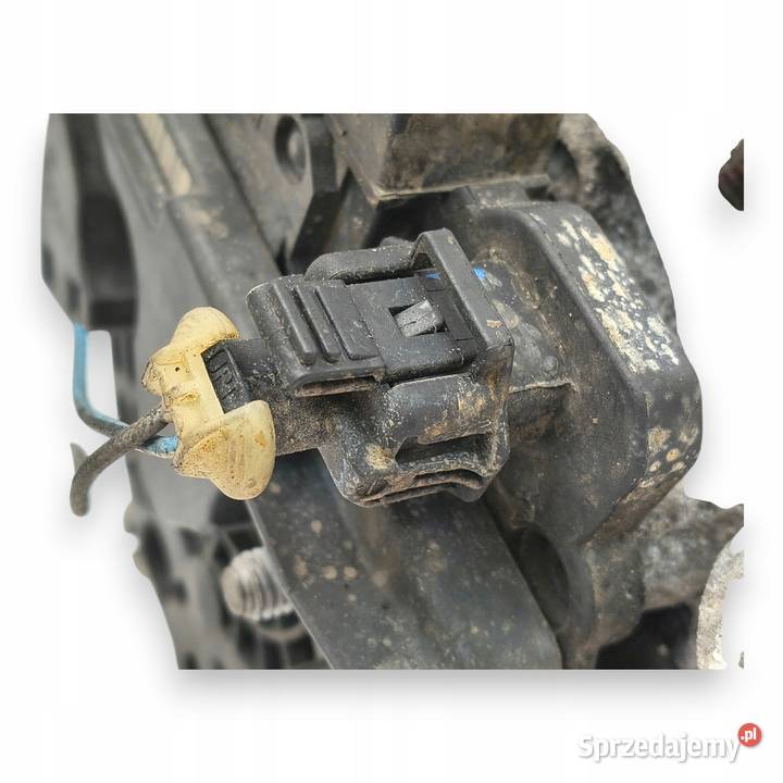 ALTERNATOR Opel Corsa D Astra J 12 14 120A Bosch Chełm