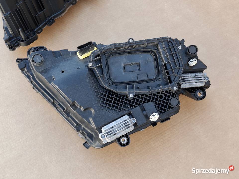 VOLVO FH5 REFLEKTOR LEWY PRAWY FULL LED LAMPY Lampy przednie Bieleń