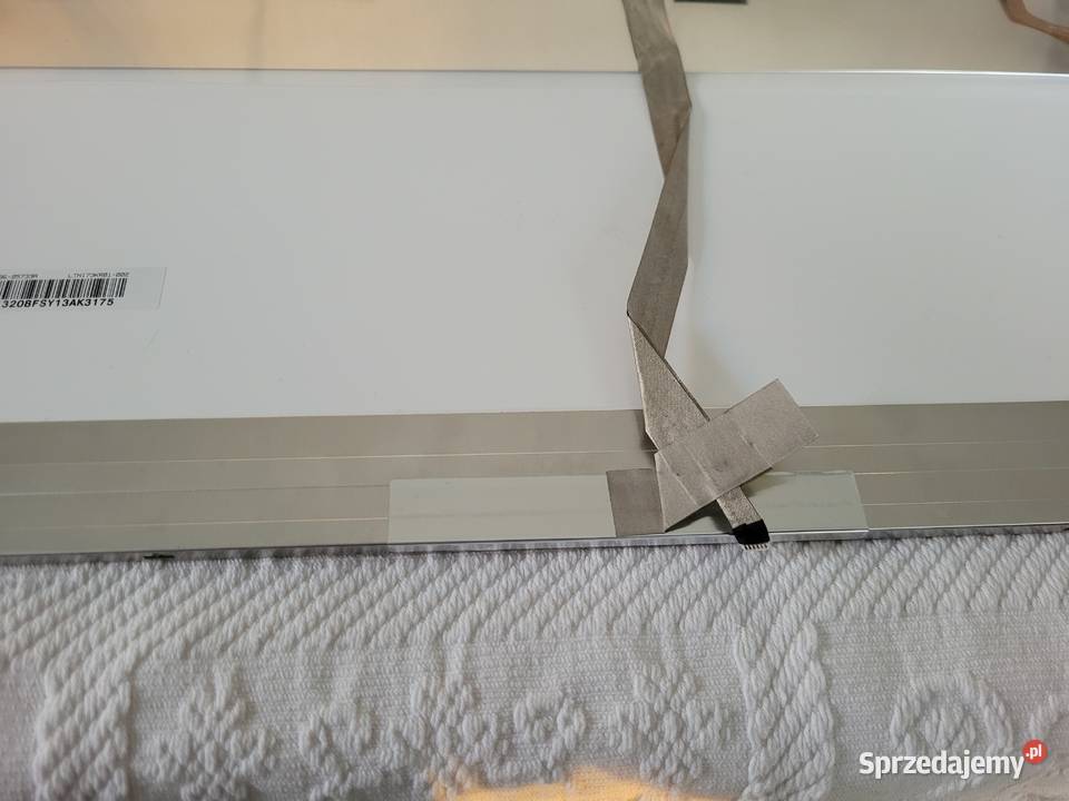 matryca HP LJ9605733A Envy dv7 uszkodzona